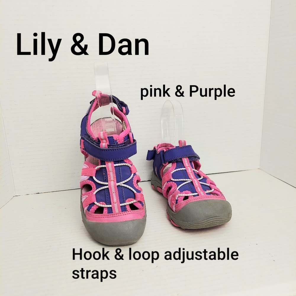 SOLD🚫🚫🚫Lily & Dan pink & Purple adjustable straps shoes